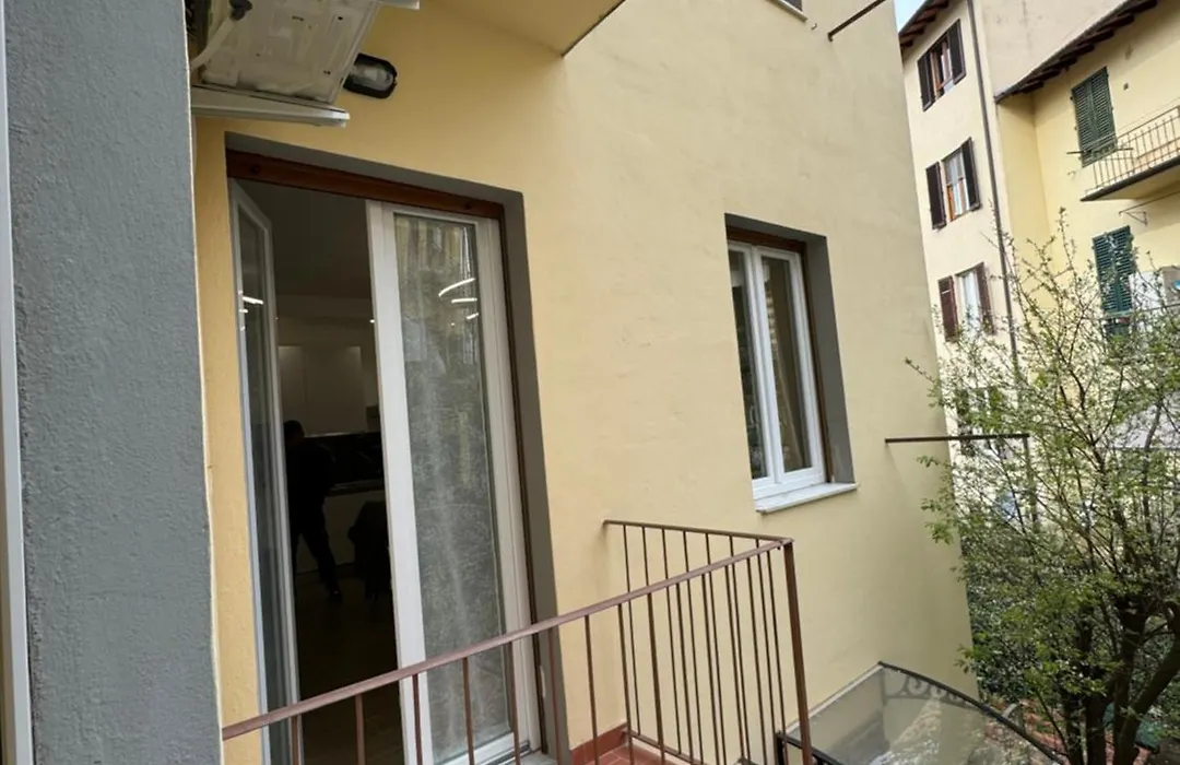 Florence Apt-1